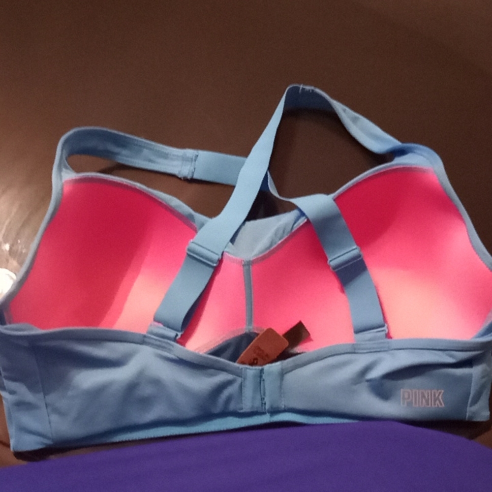 Victoria Secret sports bra - Picture 2 of 4